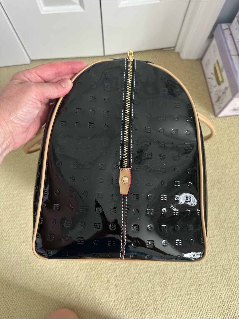 NWT Arcadia Patent Leather weekender bag. - Picture 5 of 12